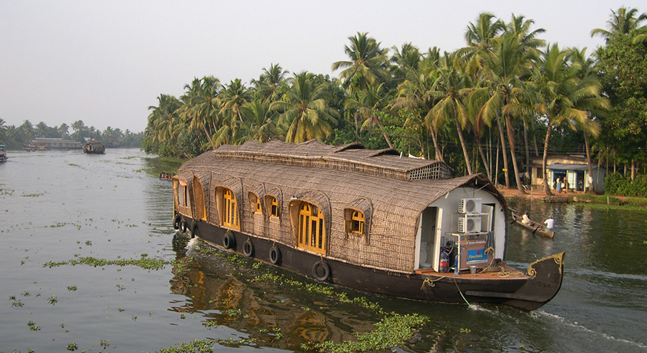 stay on house boat